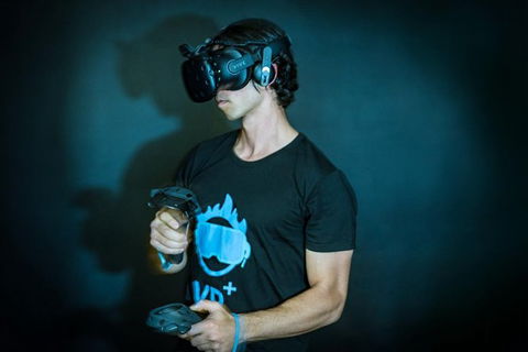 Virtual Reality Gaming Experience In Melbourne - E Caravan Parks 0
