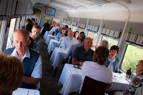 Table For 3 - Lunch (Departing Drysdale) - E Caravan Parks 0