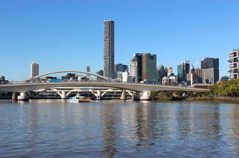 Lone Pine Koala Sanctuary Admission With Brisbane River Cruise - E Caravan Parks 8