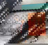 Brisbane Firsts Tour - E Caravan Parks