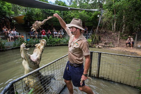 Hartley's Crocodile Adventures Day Trip From Cairns - E Caravan Parks 0