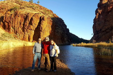 West MacDonnell Ranges Small-Group Full-Day Guided Tour - E Caravan Parks 0