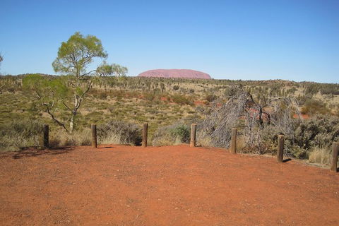 Overnight Uluru Adventure Safari - E Caravan Parks 1
