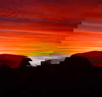 3-Day Alice Springs to Ayers Rock Camping Tour Including Kata Tjuta and Kings Canyon - E Caravan Parks