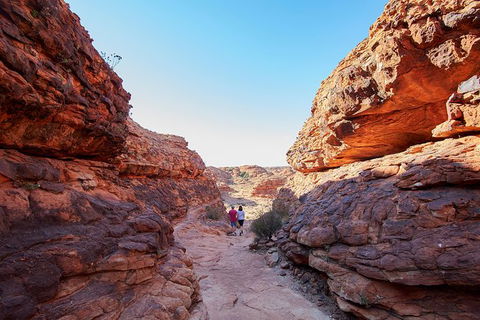 Coach Transfer From Kings Canyon To Alice Springs - E Caravan Parks 7