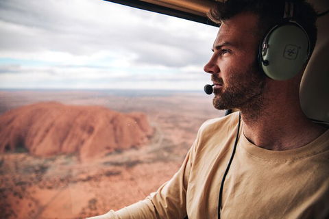Uluru Helicopter Flights - E Caravan Parks 5