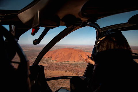 Uluru Helicopter Flights - E Caravan Parks 4