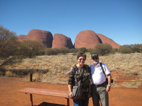 Uluru (Ayers Rock) And The Olgas Tour Including Sunset Dinner From Alice Springs - E Caravan Parks 9