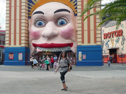 Sydney Harbour Ferry With Taronga Zoo Entry Ticket - E Caravan Parks 16