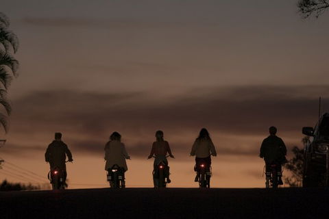 Vintage Styled Electric-Bike Hire Explore Byron Bay And Surrounds - E Caravan Parks 11