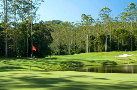 Bonville Golf Resort - E Caravan Parks 1