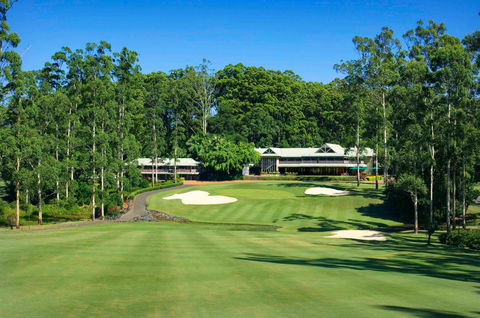 Bonville Golf Resort - E Caravan Parks 2