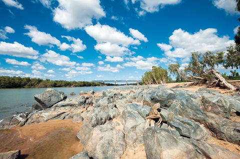Burdekin - E Caravan Parks 2