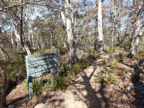 Cascades Walking Track And Viewing Platform - E Caravan Parks 0