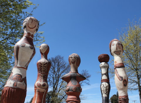 Mansfield Arts Walk - E Caravan Parks 0