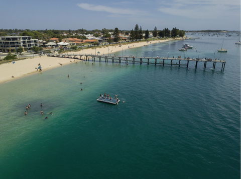 Rockingham Jetty - E Caravan Parks 1