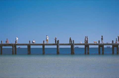 Rockingham Jetty - E Caravan Parks 2