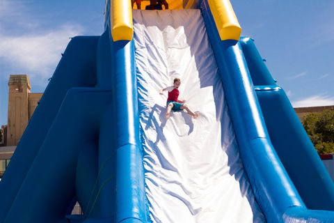 Waterworld Central - Mobile Inflatable Waterpark - E Caravan Parks 1