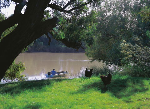 Bulloo River - E Caravan Parks 1