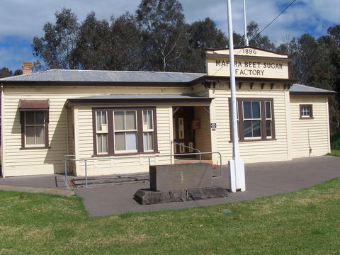 Maffra Sugar Beet Museum - E Caravan Parks 0