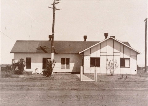 Quilpie Powerhouse Museum - E Caravan Parks 1