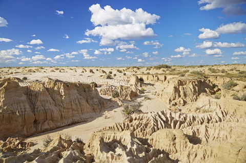 Walls Of China Viewing Platform - E Caravan Parks 1