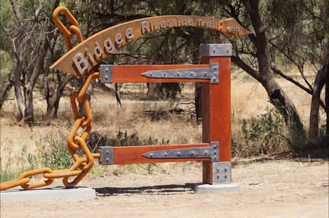 Bidgee Riverside Trail  - Hay Nature Walk - E Caravan Parks 1