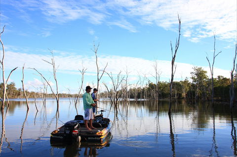 Bjelke-Petersen Dam - E Caravan Parks 0