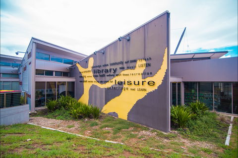 Blacktown City Libraries - E Caravan Parks 1