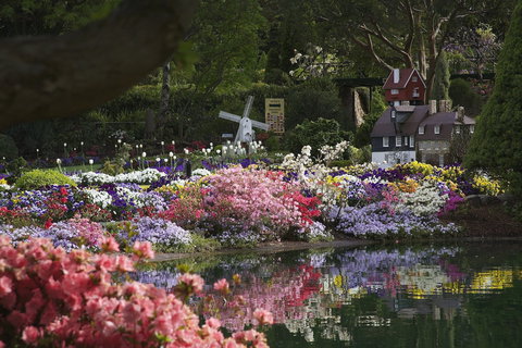 Cockington Green Gardens - E Caravan Parks 2