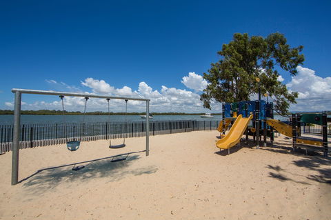 Dohles Rocks - E Caravan Parks 2