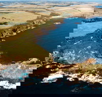 Fingal Beach Walk - E Caravan Parks