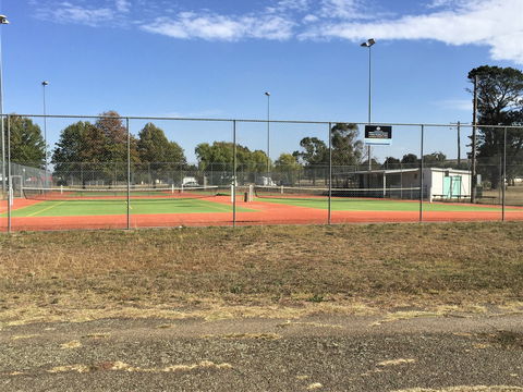 Gunning Tennis Courts - E Caravan Parks 0