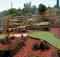 Orange Mini Golf - E Caravan Parks
