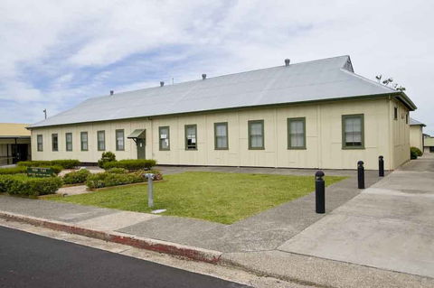 Taronga To Balmoral Walk Headland Park - E Caravan Parks 2