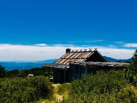 Craig's Hut - E Caravan Parks 1