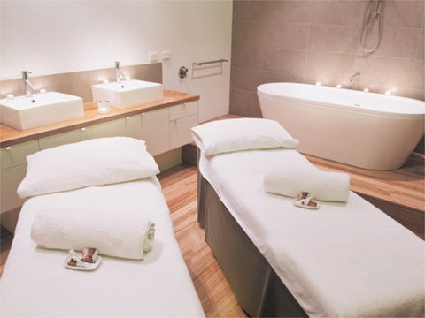 Endota Spa Frankston - E Caravan Parks 2