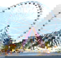 Giant Ferris Wheel - Hello Hi Lite Amusements - E Caravan Parks