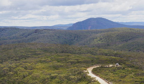 Mount Hay - E Caravan Parks 0