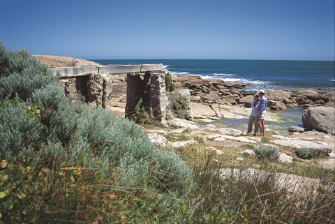 Water Wheel - E Caravan Parks 0