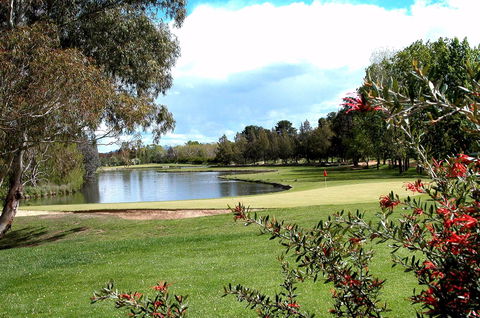 Yowani Country Club Incorporated - E Caravan Parks 0
