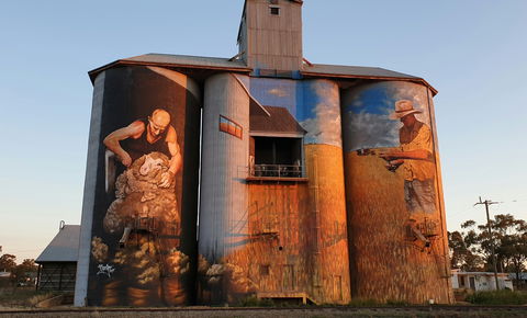 Bland Shire Art Trail - E Caravan Parks 0