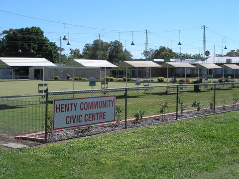 Henty Community Club - E Caravan Parks 0