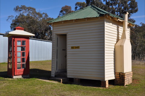Pioneer Women's Hut Museum - E Caravan Parks 1