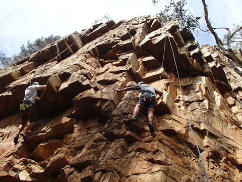 Rock Climbing In Morialta - E Caravan Parks 0