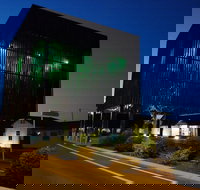 Tree of Knowledge Memorial - E Caravan Parks