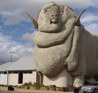 Big Merino - E Caravan Parks