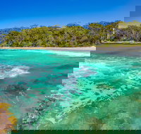 Blenheim Beach - E Caravan Parks