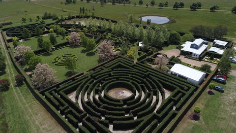 High Country Maze - E Caravan Parks 0