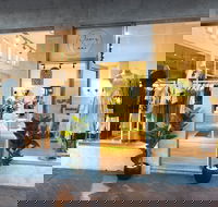 Ivory Lane Boutique - E Caravan Parks